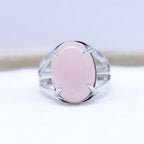 Bague "Amour" Cabochon ovale en Quartz Rose - lespierresdubienetre