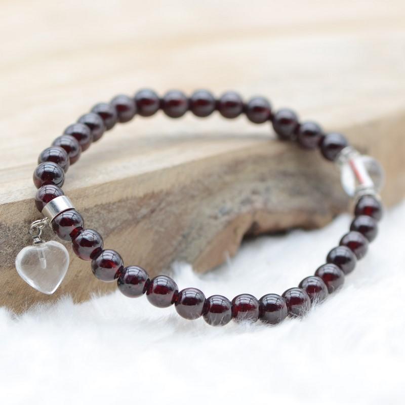 Bracelet "Assurance" en Grenat (Coeur en Quartz) - lespierresdubienetre