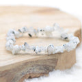 Bracelet "Féminité" en Pierre de Lune Blanche Chip