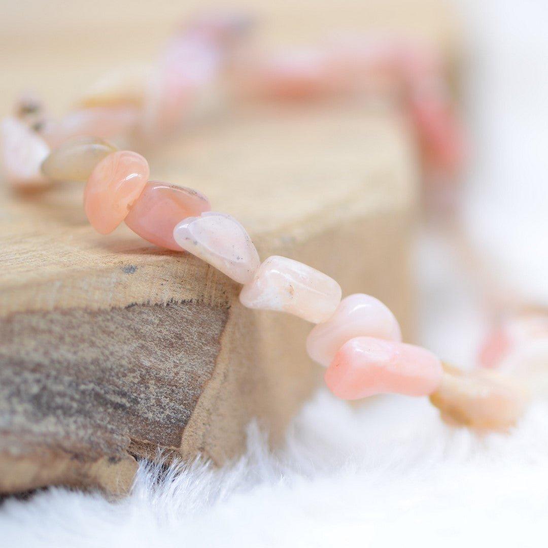 Bracelet roulé "Douceur" en Opale Rose - lespierresdubienetre