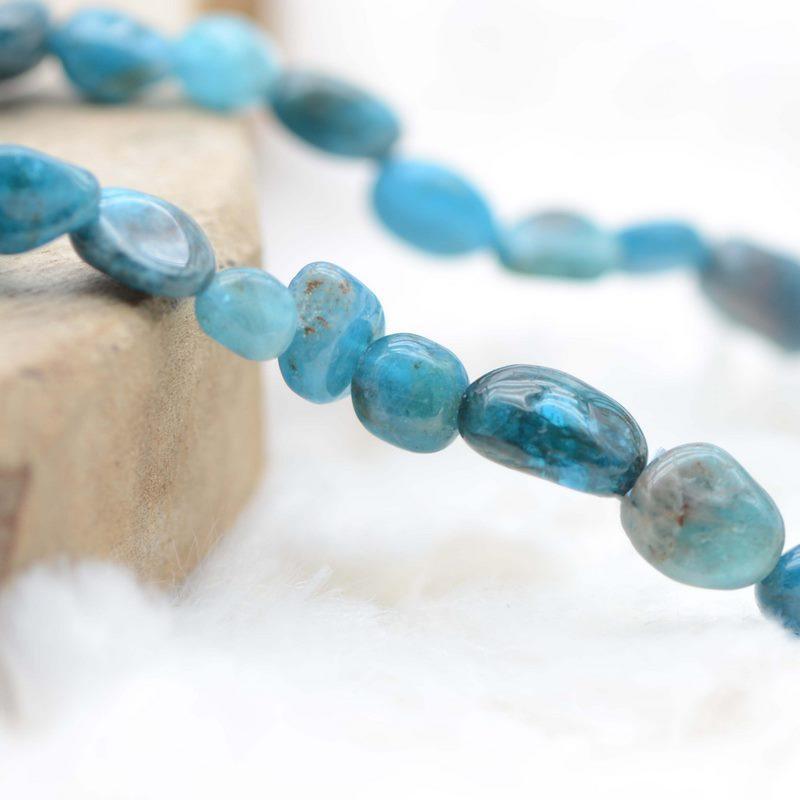 Bracelet roulé "Motivation" en Apatite Bleue - lespierresdubienetre