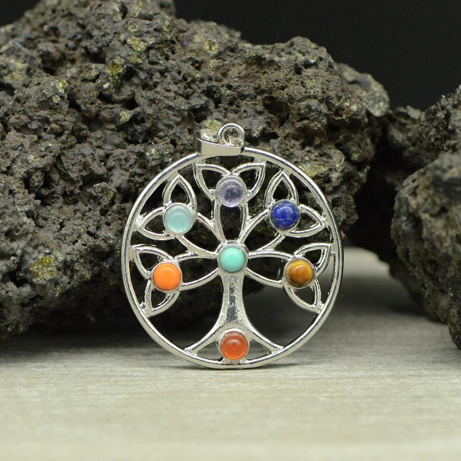 Pendentif "Arbre de vie" Cerclé 7 Chakras - lespierresdubienetre