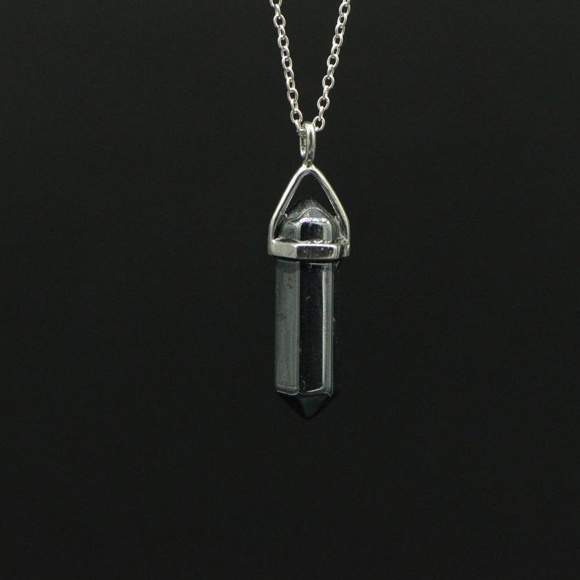 Pendentif "Dissipation" en Hématite Pointe - lespierresdubienetre