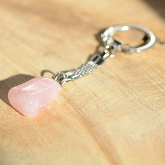 Porte-clés "Amour" en Quartz Rose - lespierresdubienetre