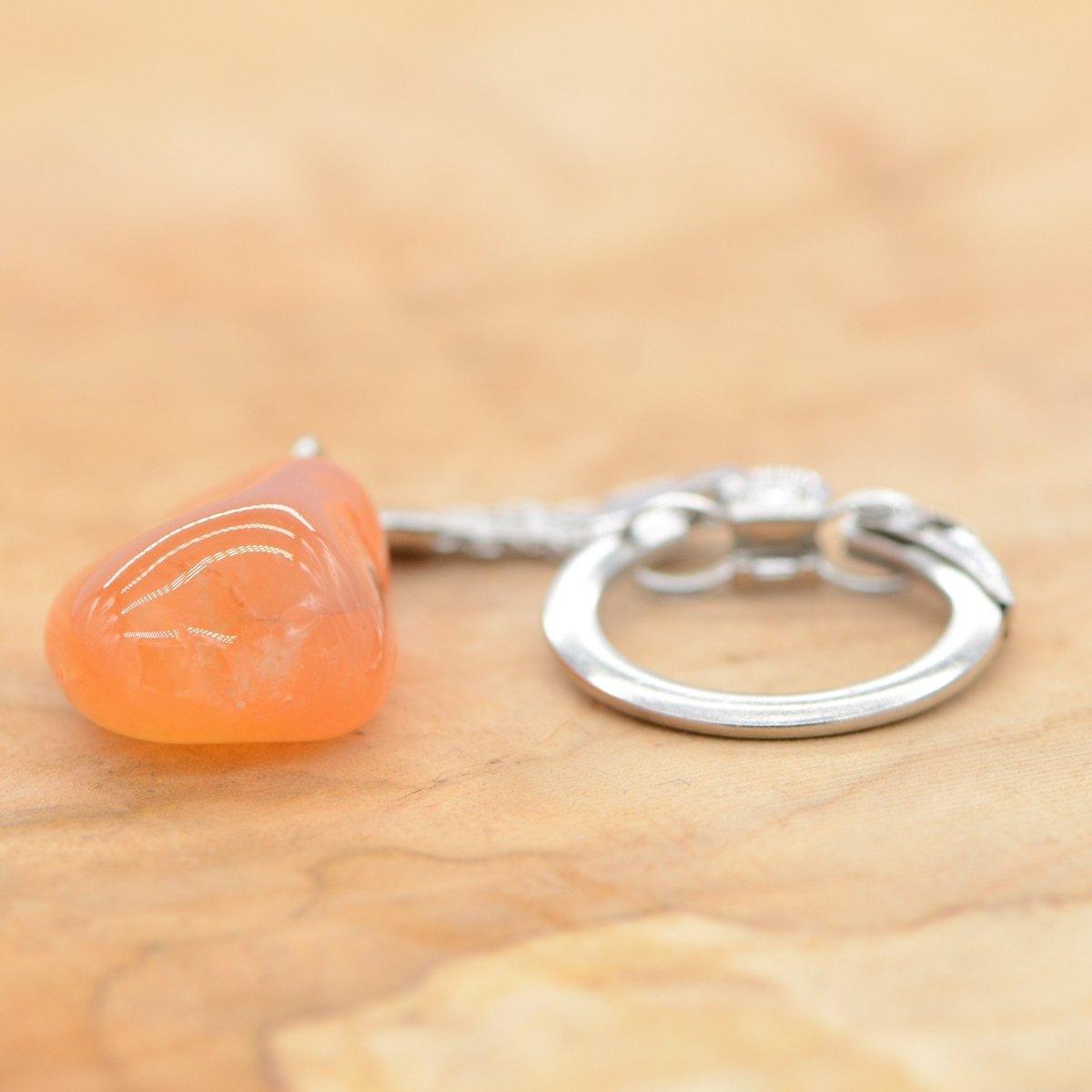 Porte-clés "Ancrage Doux" en Cornaline - lespierresdubienetre